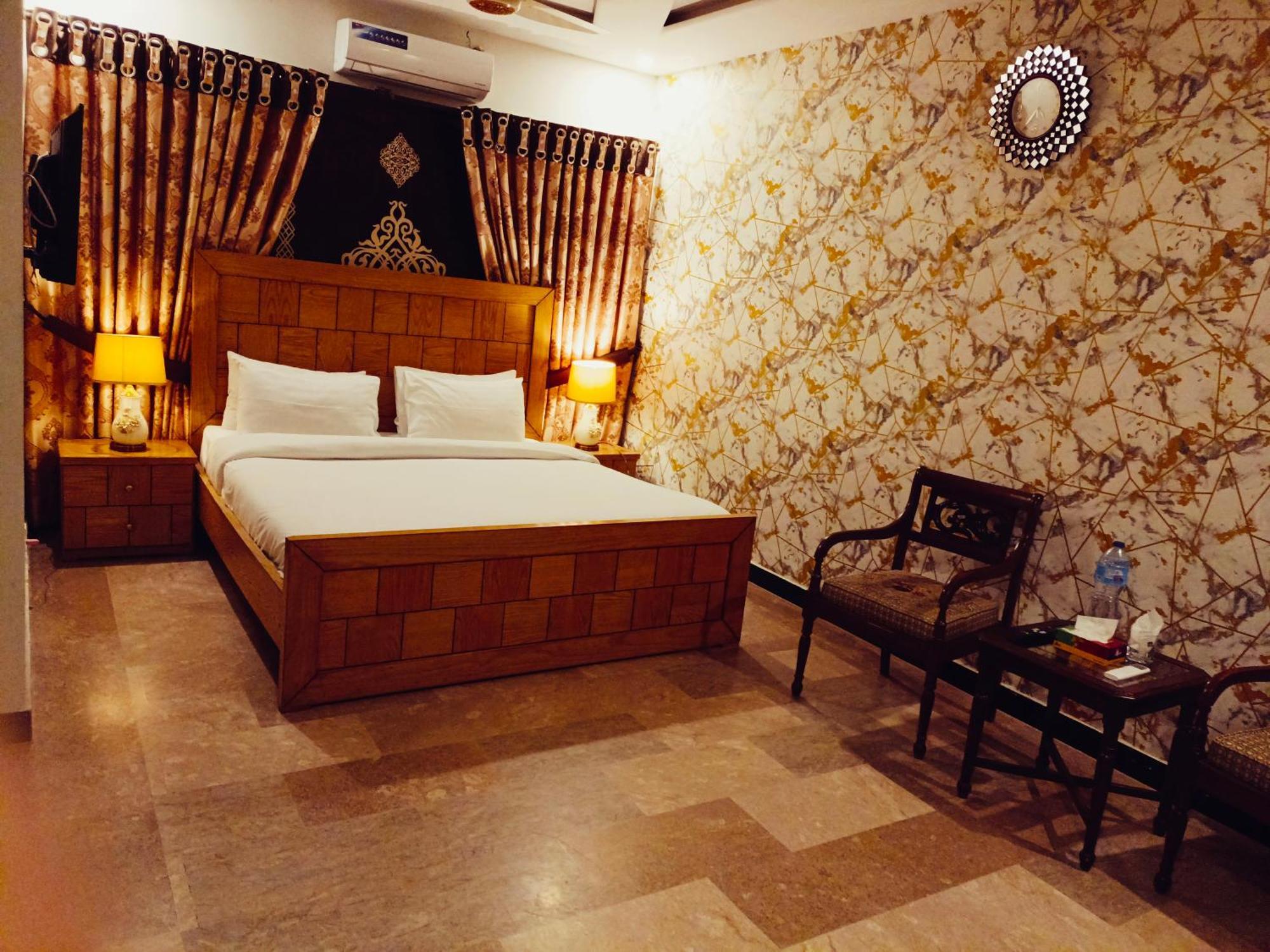 Отель Bed & Breakfast Исламабад Номер фото
